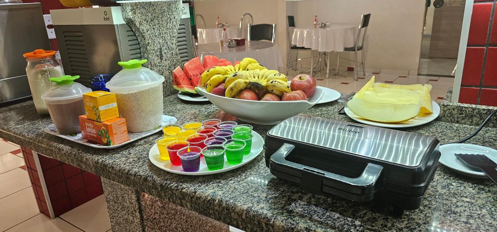 Vitoria Palace Hotel Sinop Bagian luar foto